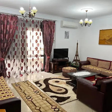 Entire Castle View Apartment Berat